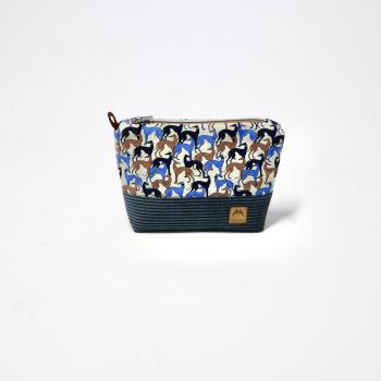 Farbenfrohe Kosmetoktaschen mit Windhundmotiv